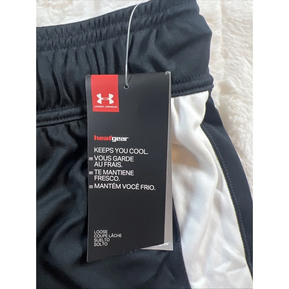 Under‎ Armour HeatGear Athletic Shorts Women's Black/White New with Tags L